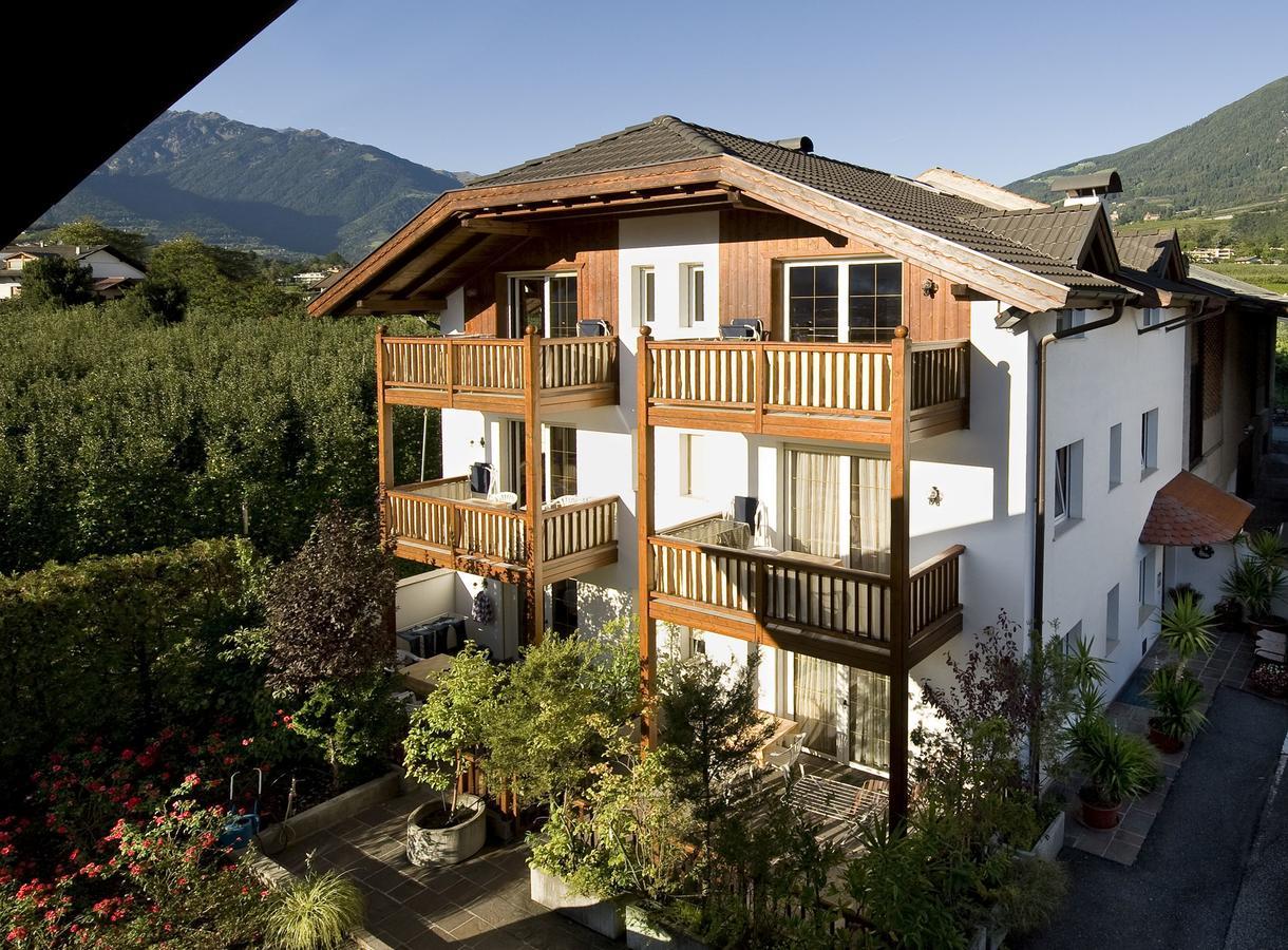 Pension Appartment Hecherhof Мерано Экстерьер фото
